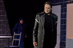 Jochen Kupfer als Pizarro